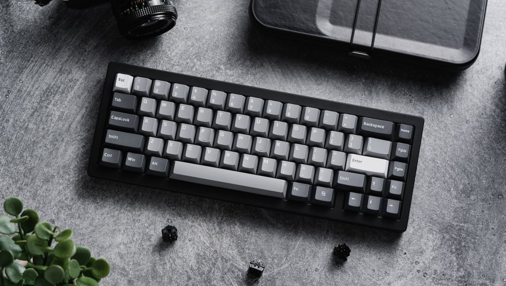 TG67 V2 with PolyCaps Seal V2 Keycaps